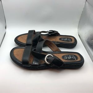 Born BOC black leather strappy sandals size 8